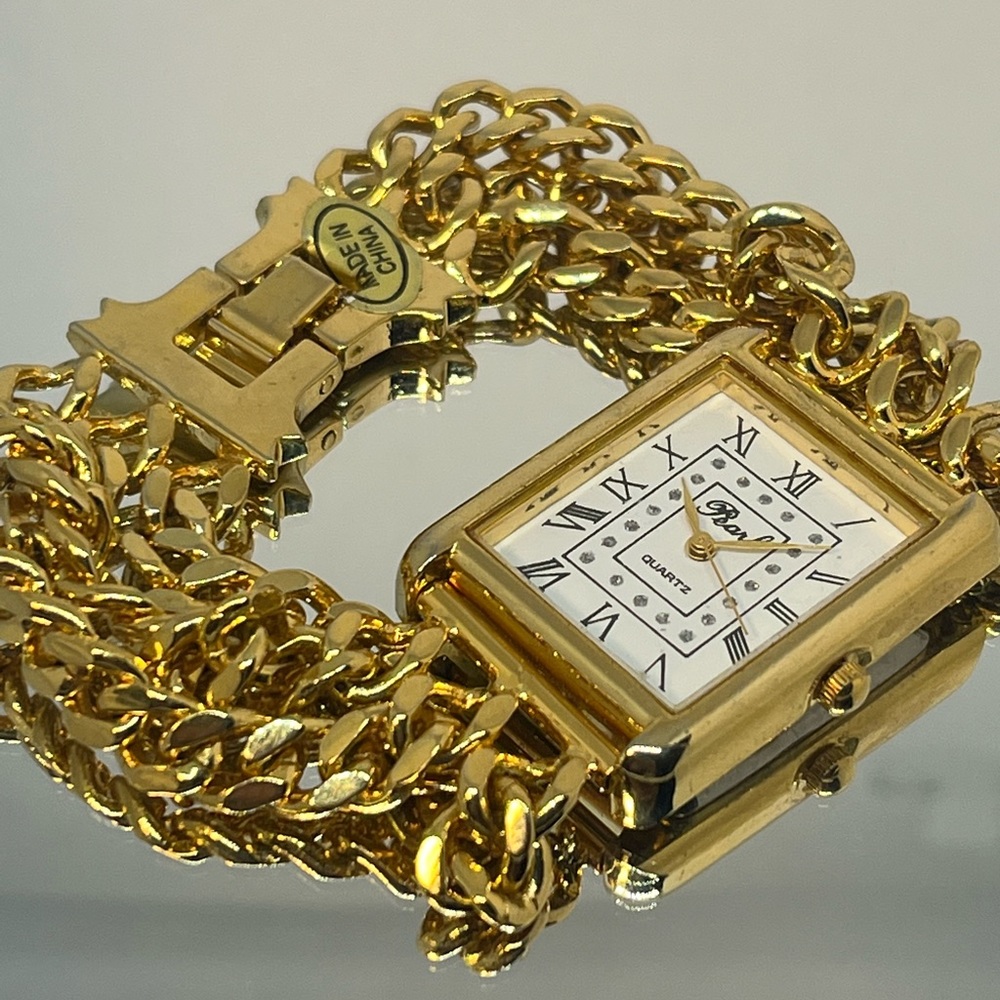 PEARL! Fun gold tone, bracelet, watch! Hard to find! 6 3/4 three chains!